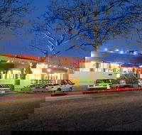 Narrandera Ex-Servicemen's Club - Hotel Accommodation