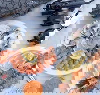 The Bondi Surf Seafoods - Hotel Accommodation