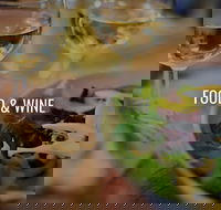 The Serrated Tussock Cafe - Hotel Accommodation