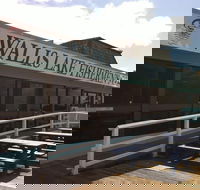 Wallis Lake Fishermans Co-op - Hotel Accommodation