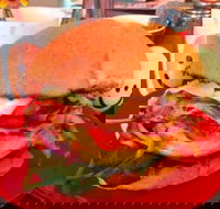 Flavours Castle - Hotel Accommodation