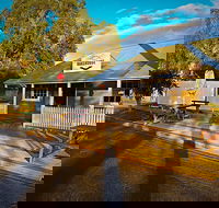 Inverleigh Bakehouse - Hotel Accommodation