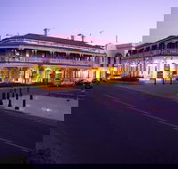 Jens Town Hall Hotel - Hotel Accommodation