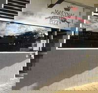 Marilynas Famous Pizza - Freshwater - Hotel Accommodation