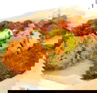 Mu'ooz - Hotel Accommodation