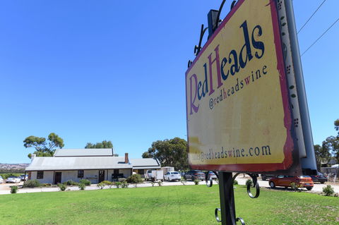 RedHeads Wine - Hotel Accommodation 0