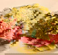 Catalano's Cafe - Hotel Accommodation