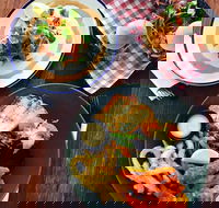 Intersection Tavern - Hotel Accommodation