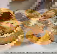 AJ's Hotbake - Hotel Accommodation