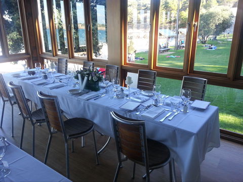 Flying Fish Cafe - Hotel Accommodation 1