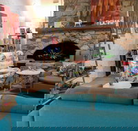 The Downward Dog Cafe Co. - Hotel Accommodation