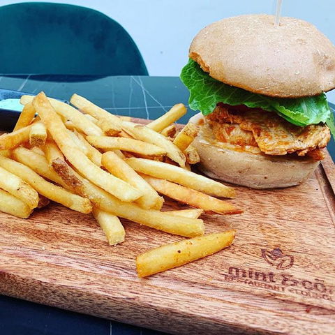 Customs House Inn - Hotel Accommodation 0