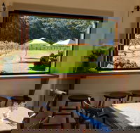 Gentle Annie Berry Gardens - Hotel Accommodation