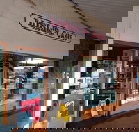 Lisle's Cafe - Hotel Accommodation
