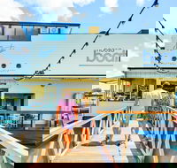 Noosa Boathouse - Hotel Accommodation