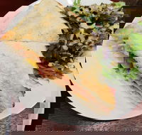 The Rustic Cafe - Hotel Accommodation