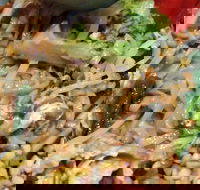 Everyday's Sunday Thai Eatery - Hotel Accommodation