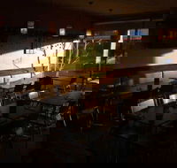 Ghin Thai Cafe Restaurant - Hotel Accommodation