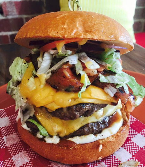 Mum's Burger Kitchen - Hotel Accommodation 0