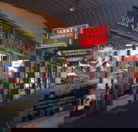 Pika Sushi - Hotel Accommodation