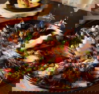 Richmond Oysters - Oakleigh - Hotel Accommodation