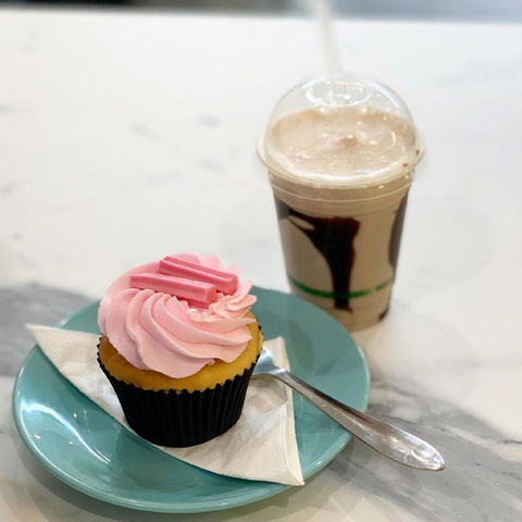 Sweet Treats By Rhi - Hotel Accommodation 1