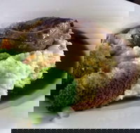 Tucker Inn Bistro - Hotel Accommodation