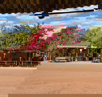 Daly Waters Historic Pub - Hotel Accommodation