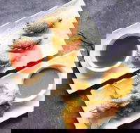 Dragon Noodle Bar - Hotel Accommodation