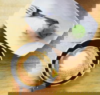 Gourmet House Woden - Hotel Accommodation