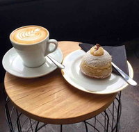Shopfront Coffee - Hotel Accommodation