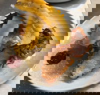 Bohemian Cafe - Hotel Accommodation