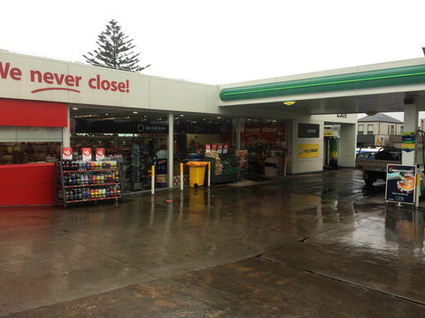 C Coffee - West Beach - Hotel Accommodation 0