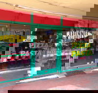 Danni's Gourmet Pizza Shop - Hotel Accommodation