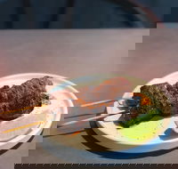 Eddy  Wolff - Hotel Accommodation