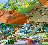 NGERINGA - Hotel Accommodation