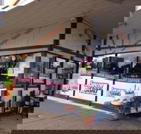 Squeeze  Grind Juice and Coffee Bar - Hotel Accommodation