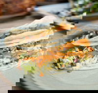 The Burrito Bar - Caboolture - Hotel Accommodation