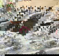 Tintenbar Teahouse - Hotel Accommodation