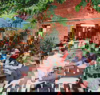 Victoria Hotel Bistro - Hotel Accommodation