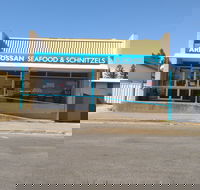 Ardrossan Seafood and Schnitzels - Hotel Accommodation