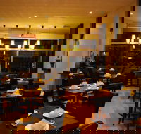 Aroi Thai Restaurant - Hotel Accommodation