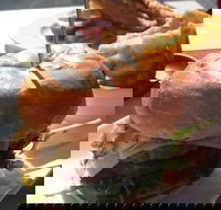 Milk Factory Cafe - Hotel Accommodation