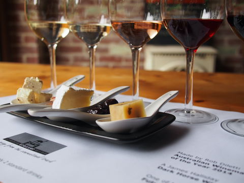 Oranje Tractor Wine - Hotel Accommodation 1