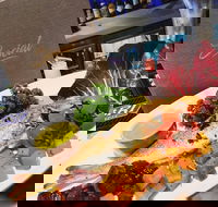 Social Dining - Hotel Accommodation