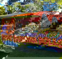 Two Sisters Lao Thai Cuisine - Hotel Accommodation