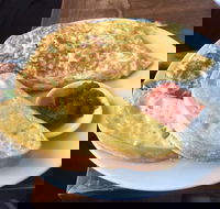 Vancouver Caf  Store - Hotel Accommodation