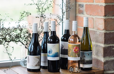 Four Winds Vineyard Cellar Door - Hotel Accommodation 1
