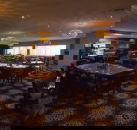 Gladstone Reef Hotel - Hotel Accommodation