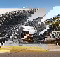 The Local Inverloch - Hotel Accommodation